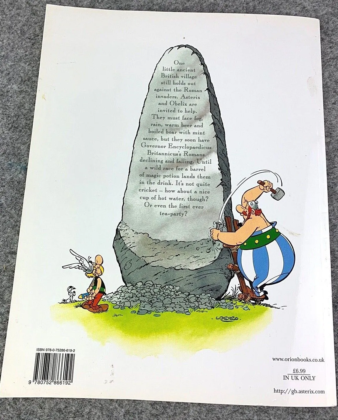 Asterix in Britain - 2000s Orion/Sphere UK Edition Paperback Book EO Uderzo