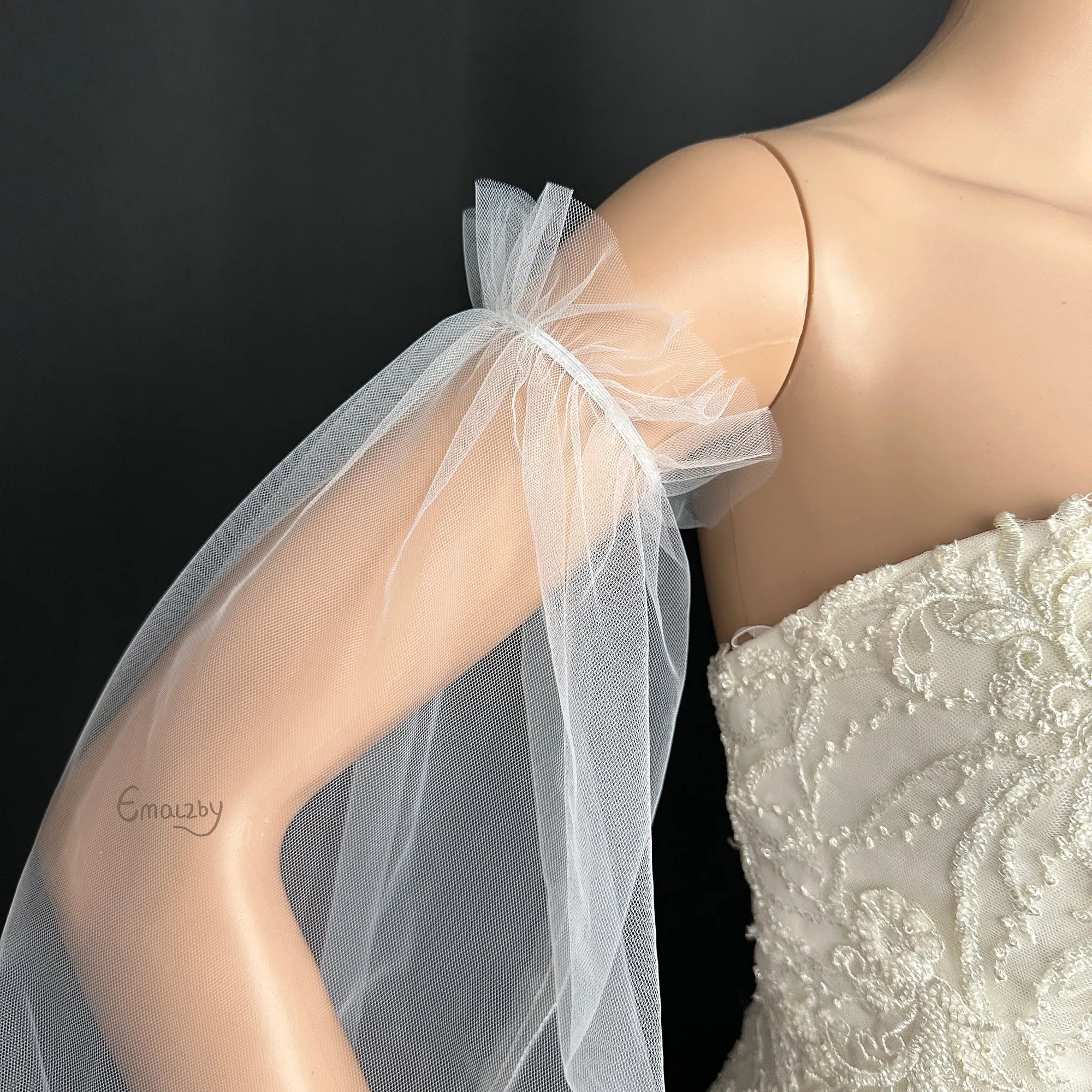 EMALZBY  classic perspectiver sheer tulle detach bridal sleeve