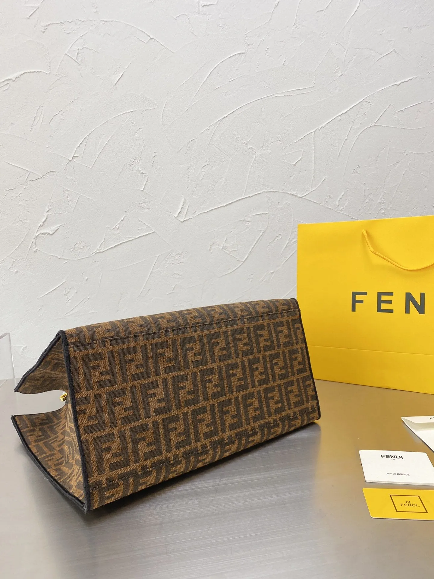 EN   Designer bags by Fendi 138