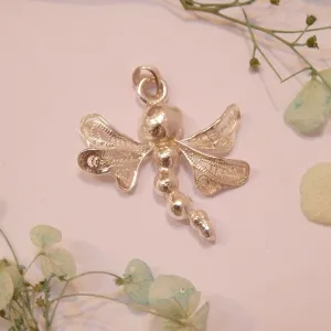 Exquisite Dragonfly Pendant | Symbolic Jewelry for Grace and Transformation