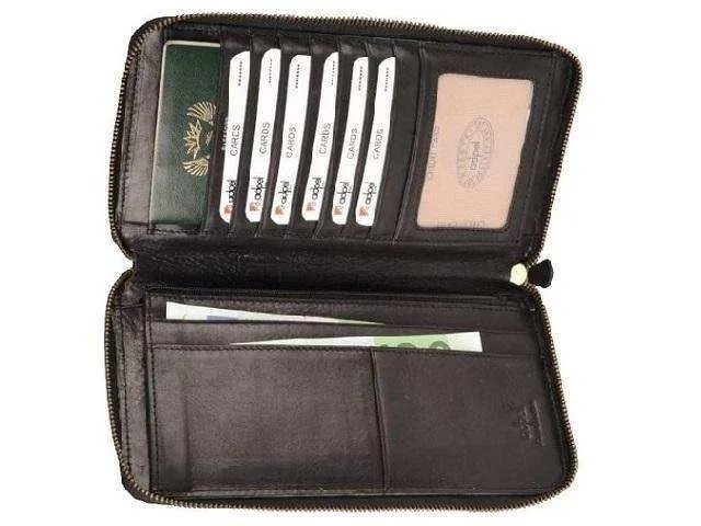 Genuine Leather Dakota Travel Wallet | Zipped Closure | Passport Holder