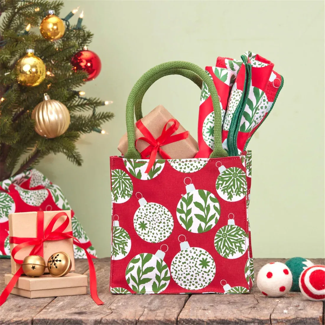 Itsy Bitsy Gift Bag - Scandi Red and Green Ornaments