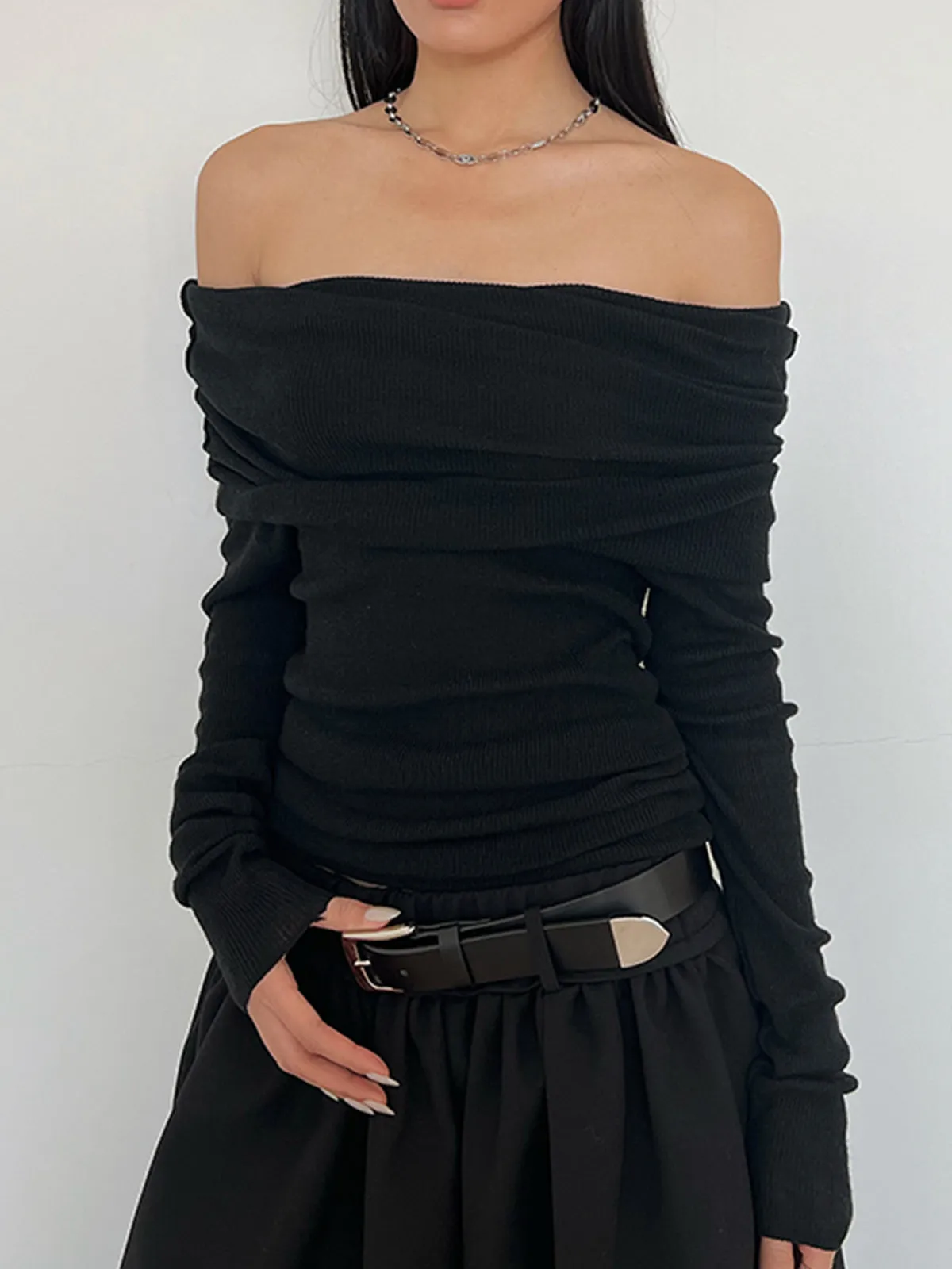 Overfold Charming Off-Shoulder Shirt