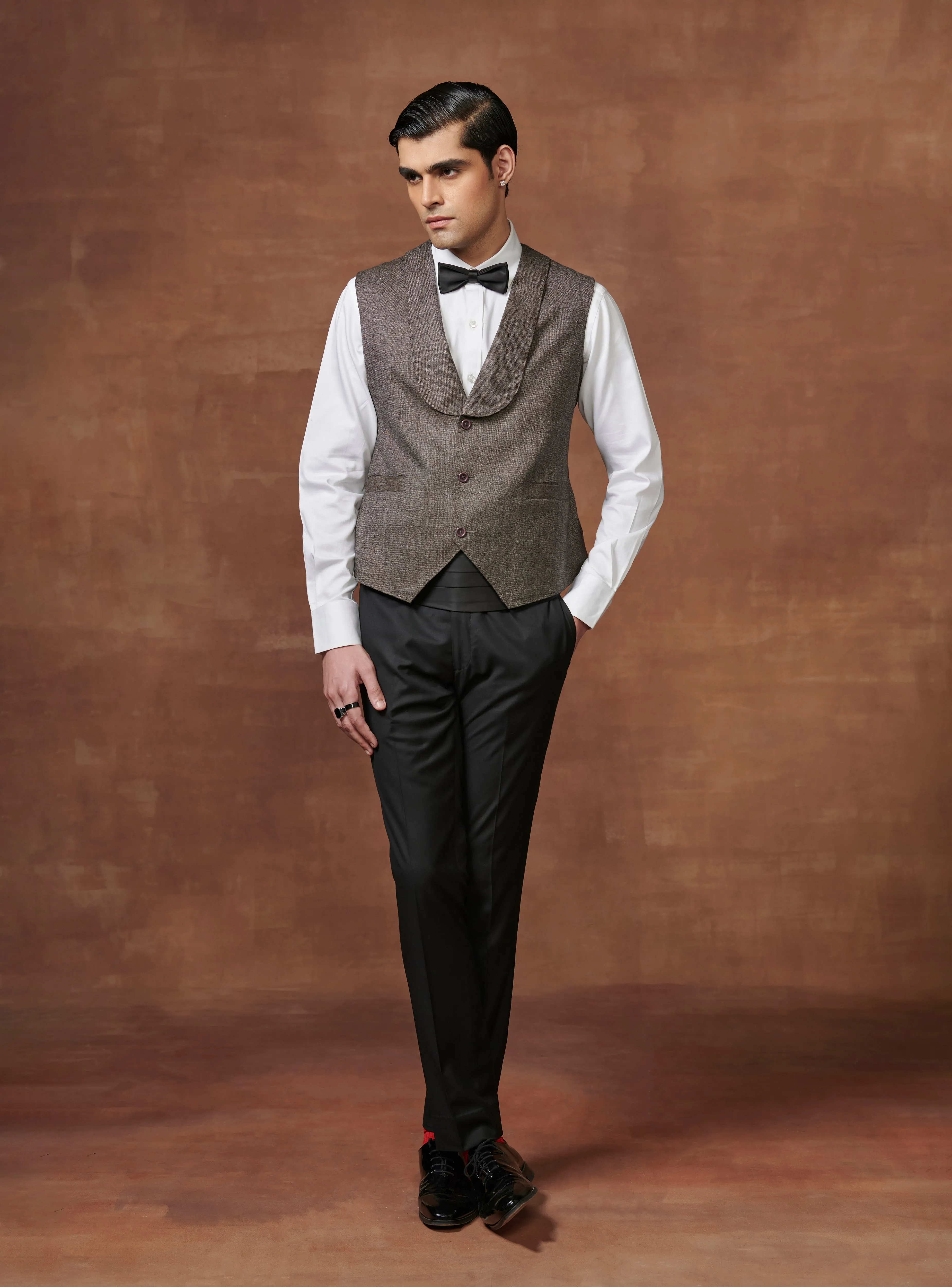 SILVERED SERENADE V-SHAPED DINNER WAISTCOAT