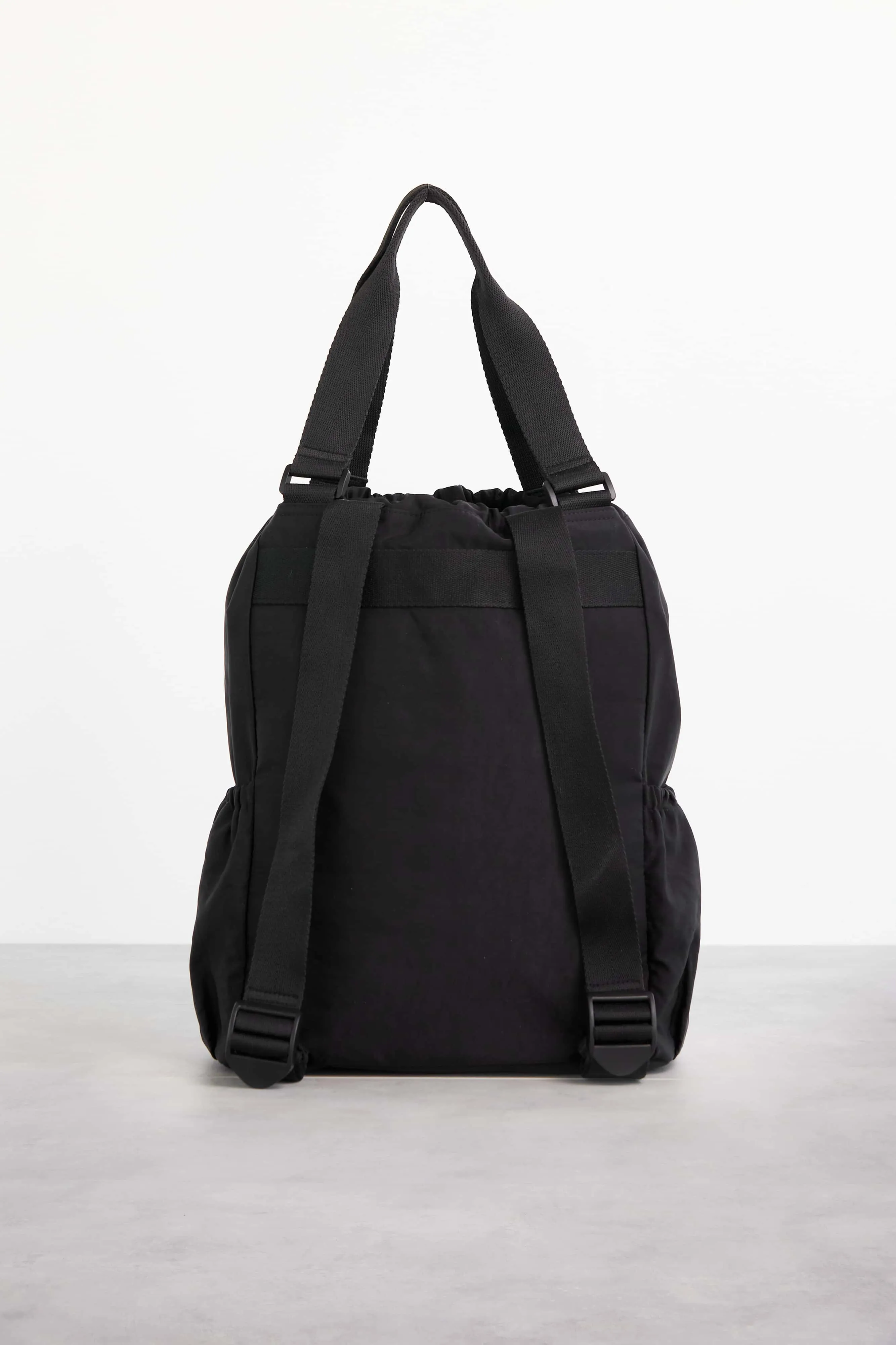 The Sport Tote in Black