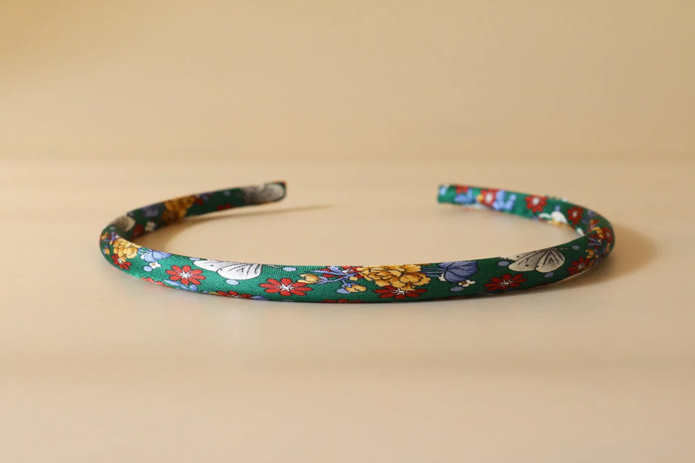 Tight Headband Green Flower No Studs