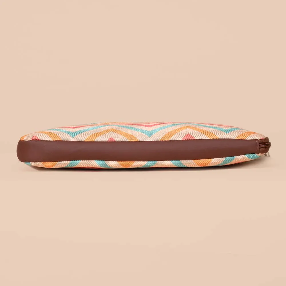 WavBeach L-Zippered Laptop Sleeve